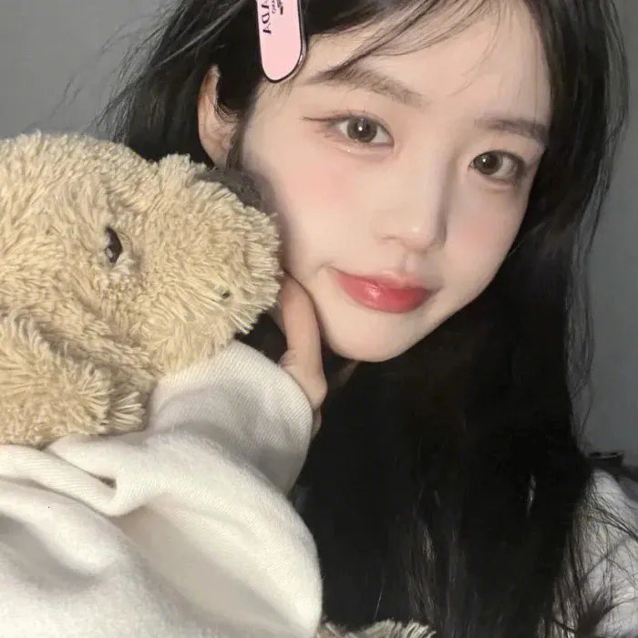最近，我的妹妹有点怪