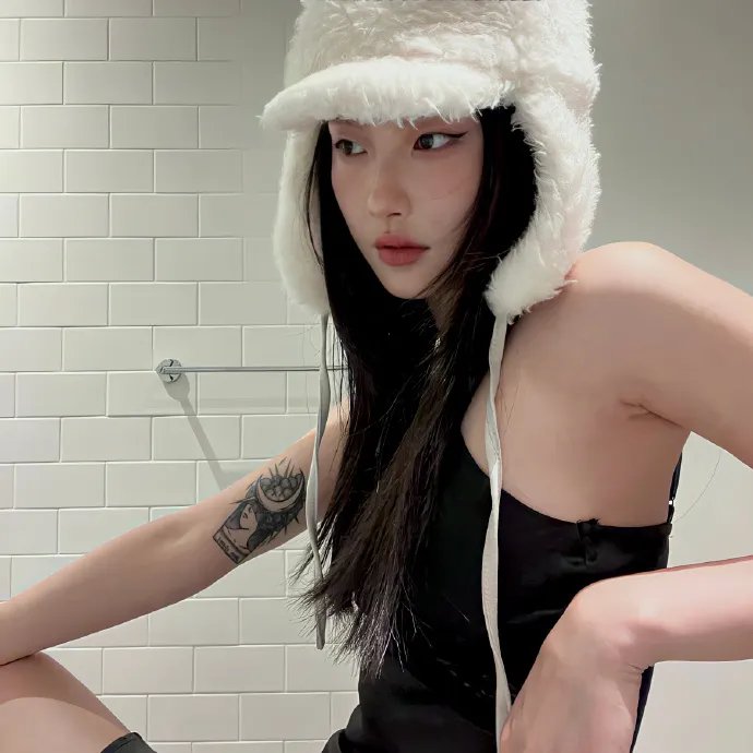 村里来了个洋媳妇